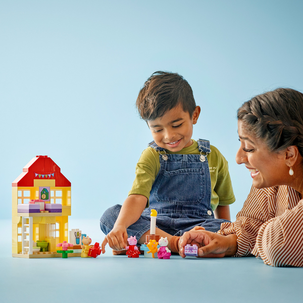 LEGO® DUPLO™ Peppa Pig Birthday House
