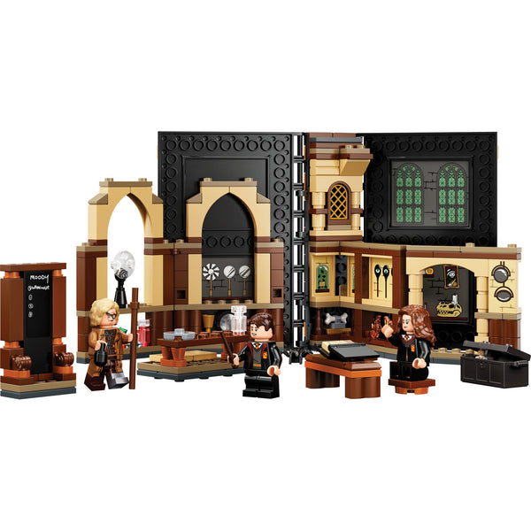LEGO® Harry Potter™ Hogwarts™ Moment: Defence Class