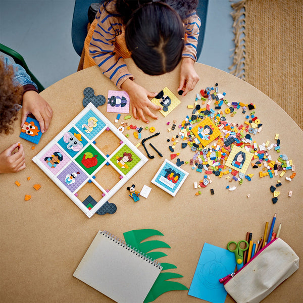 LEGO® Disney™ 100 Years of Disney Animation