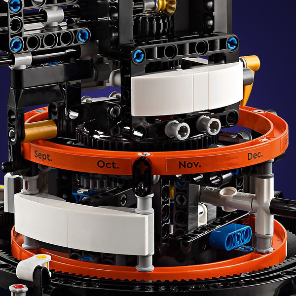 LEGO® Technic™ Planet Earth and Moon in Orbit