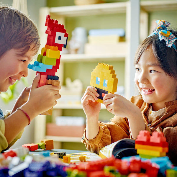 LEGO® Classic Lots of Bricks