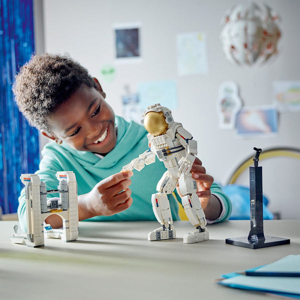 LEGO® Creator 3-in-1 Space Astronaut