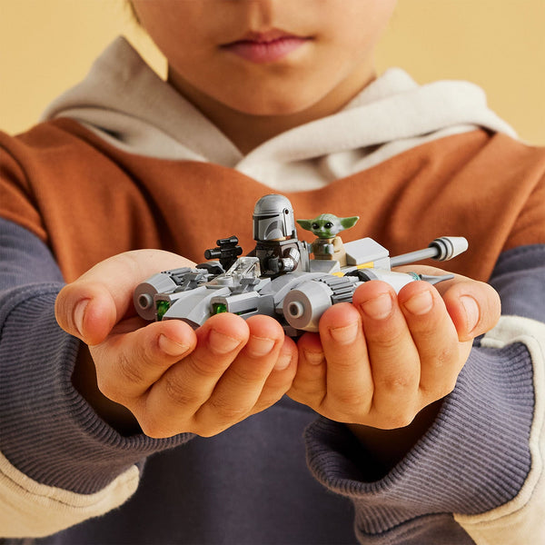 LEGO® Star Wars™ The Mandalorian’s N-1 Starfighter™ Microfighter