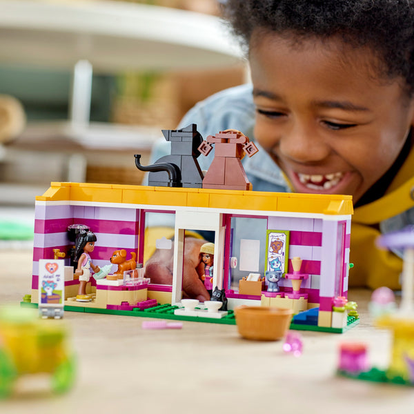 LEGO® Friends™ Pet Adoption Café