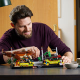 LEGO® Jurassic Park T. rex Breakout