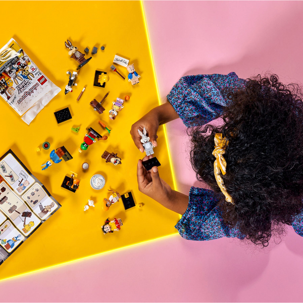 LEGO® Minifigures Looney Tunes™