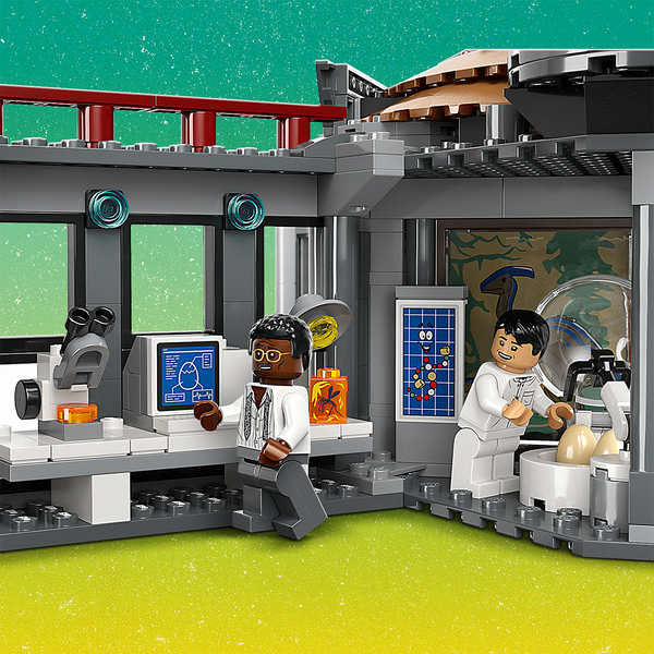 LEGO® Jurassic Park Visitor Center: T. rex & Raptor Attack
