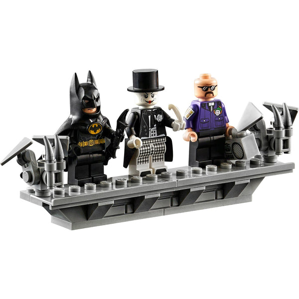 LEGO® DC Batman 1989 Batwing