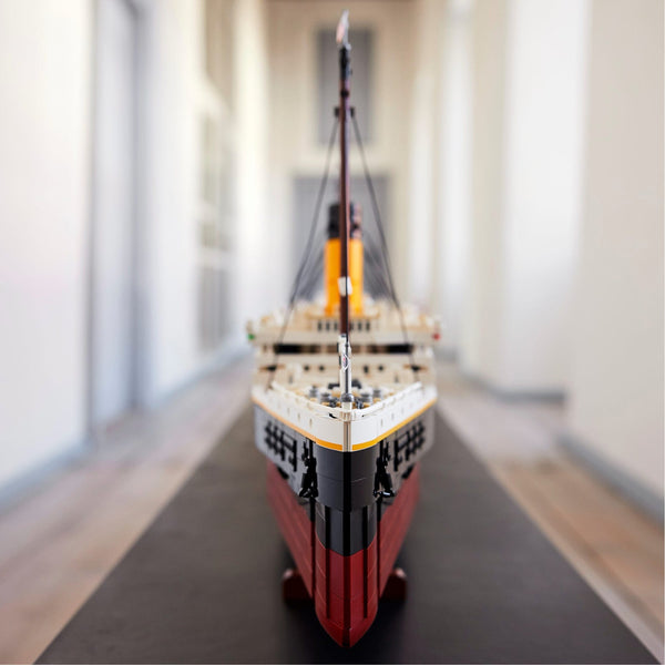 LEGO® Creator Expert Titanic