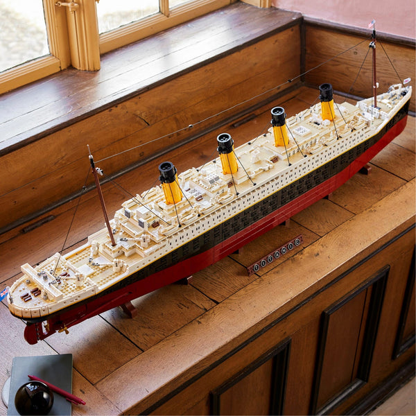 LEGO® Creator Expert Titanic