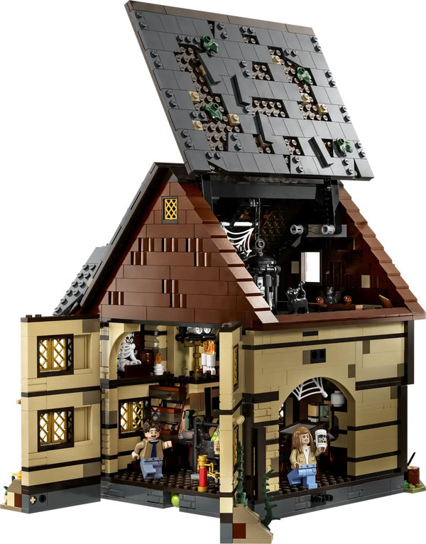 LEGO® Ideas Disney Hocus Pocus: The Sanderson Sisters’ Cottage