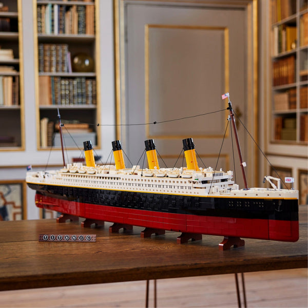 LEGO® Creator Expert Titanic