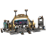 LEGO® DC Batman™ Batcave™: The Riddler™ Face-off