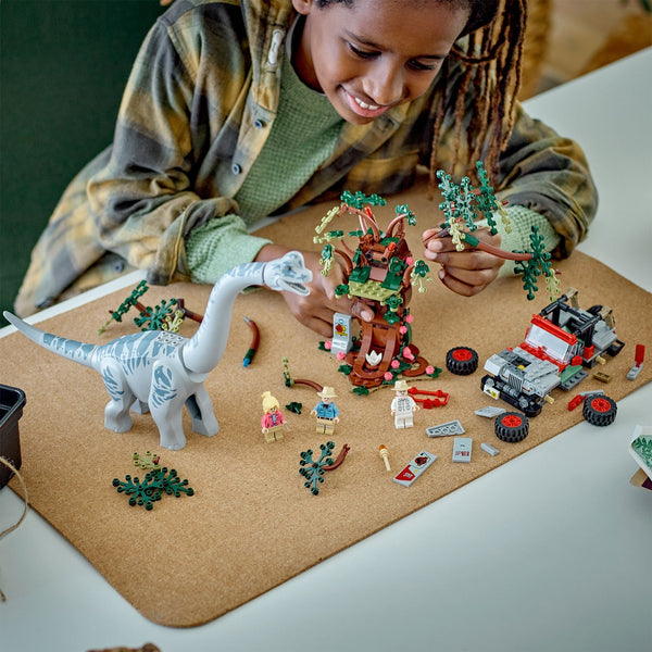 LEGO® Jurassic Park Brachiosaurus Discovery
