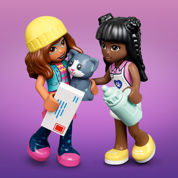 LEGO® Friends™ Pet Adoption Café