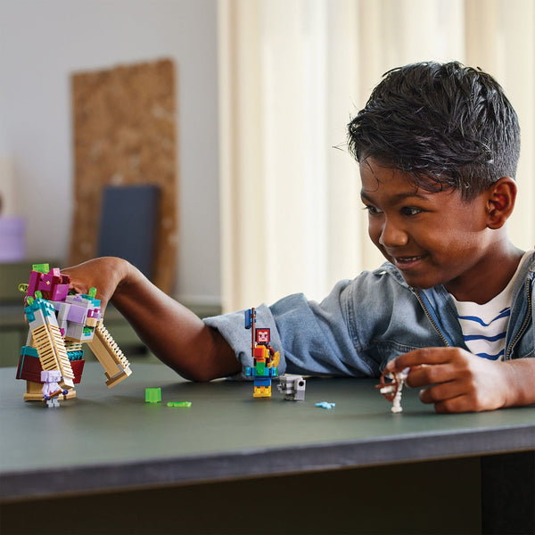 LEGO® Minecraft® The Devourer Showdown