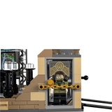 LEGO® DC Batman™ Batcave™: The Riddler™ Face-off