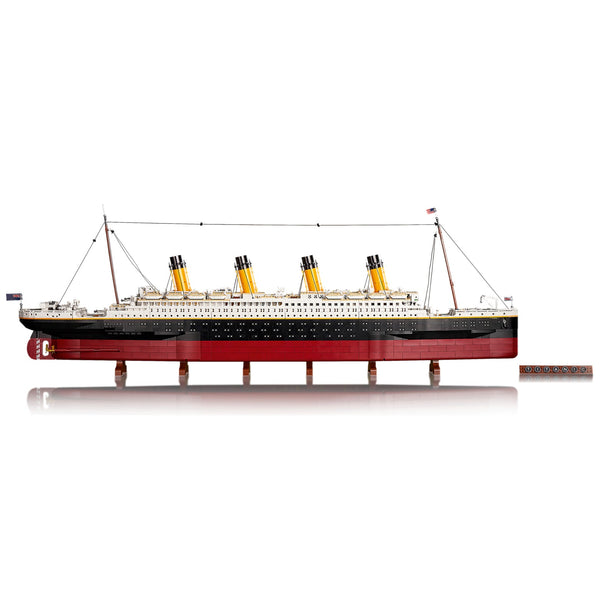 LEGO® Creator Expert Titanic