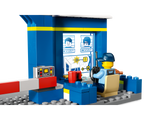 LEGO® City Police Station Chase