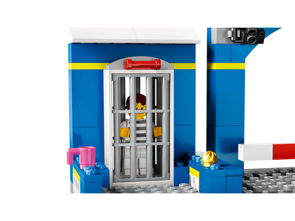 LEGO® City Police Station Chase