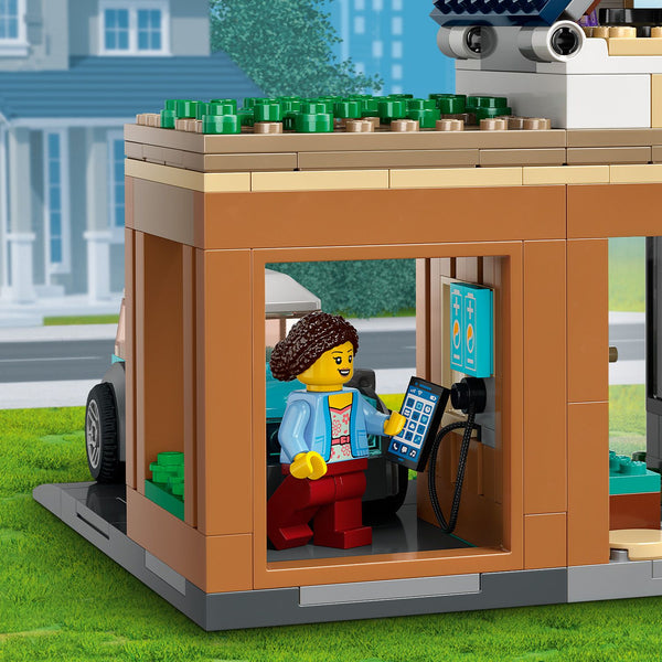 LEGO® City Family House and Electric Car