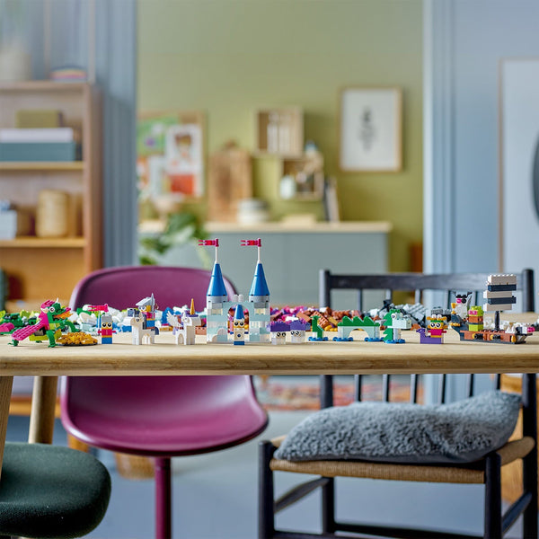 LEGO® Classic Creative Fantasy Universe