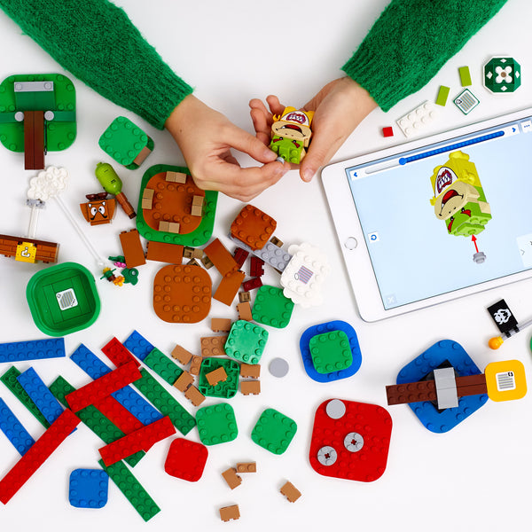 LEGO® Super Mario Adventures with Mario Starter Course
