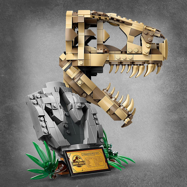 LEGO® Jurassic World™ Dinosaur Fossils: T. rex Skull