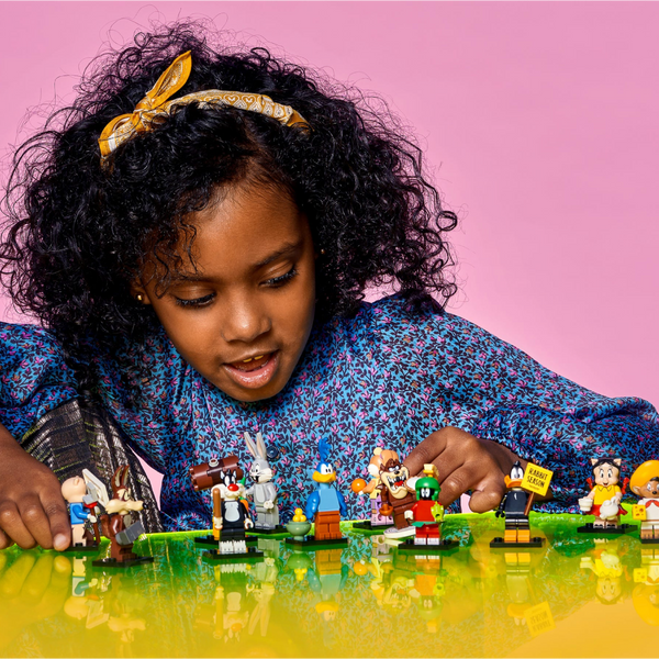 LEGO® Minifigures Looney Tunes™